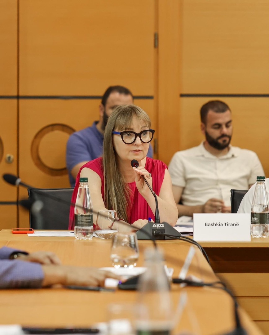 Diskutimi për Rritjen e Pagave dhe Cilësisë së Shërbimit në Mbledhjen e Këshillit Konsultativ